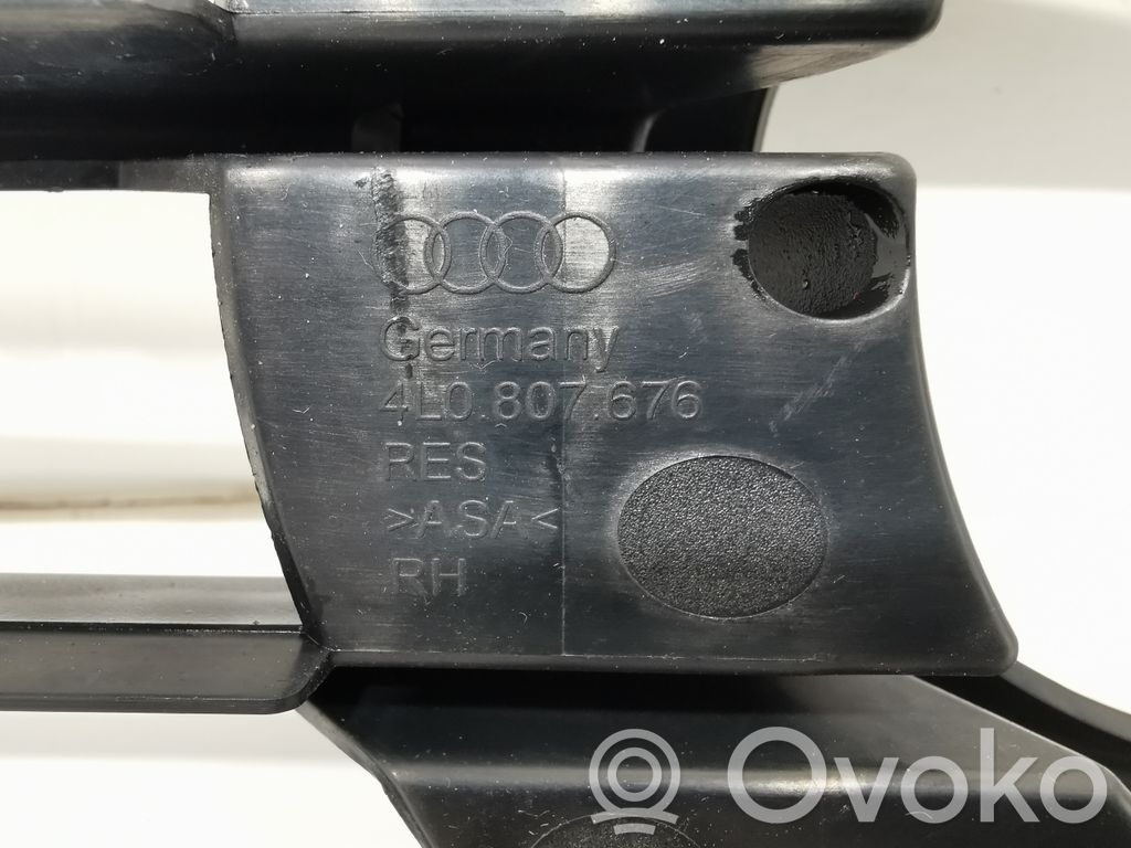 Fog lamp decorative grille