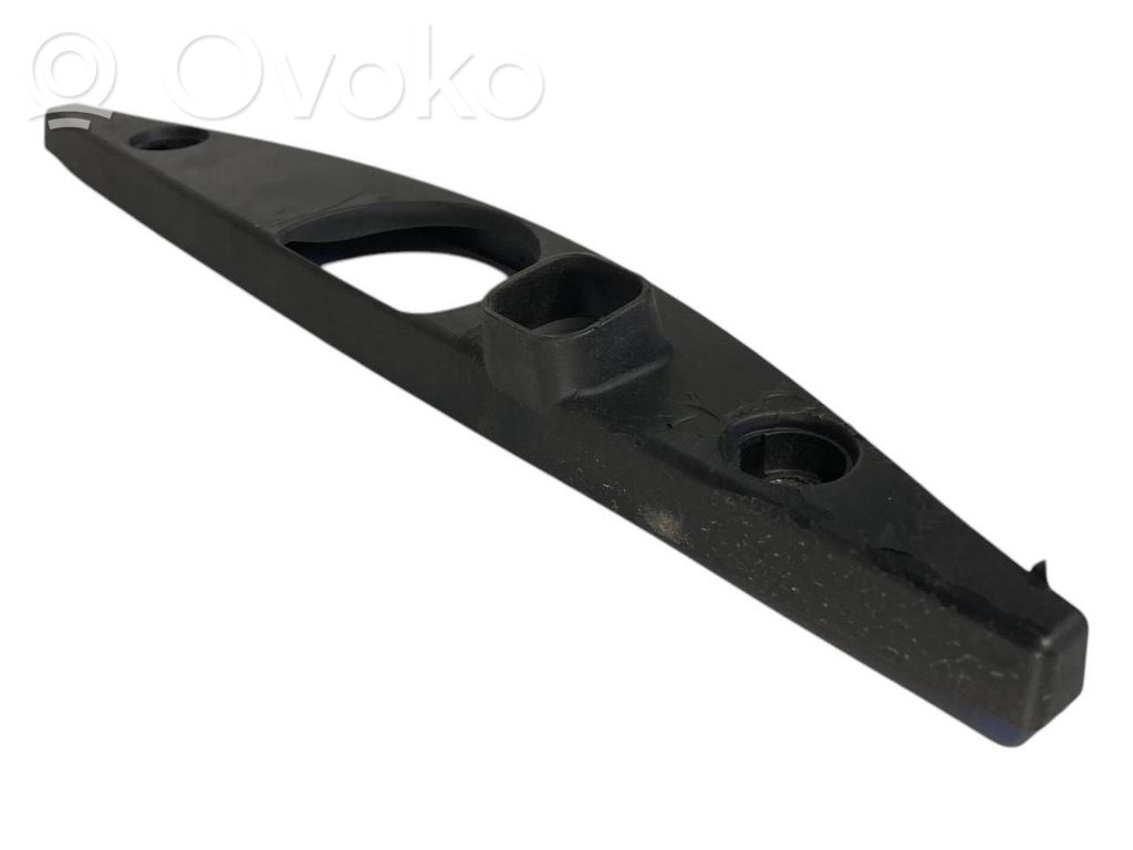 Другой тип декоративной отделки багажника