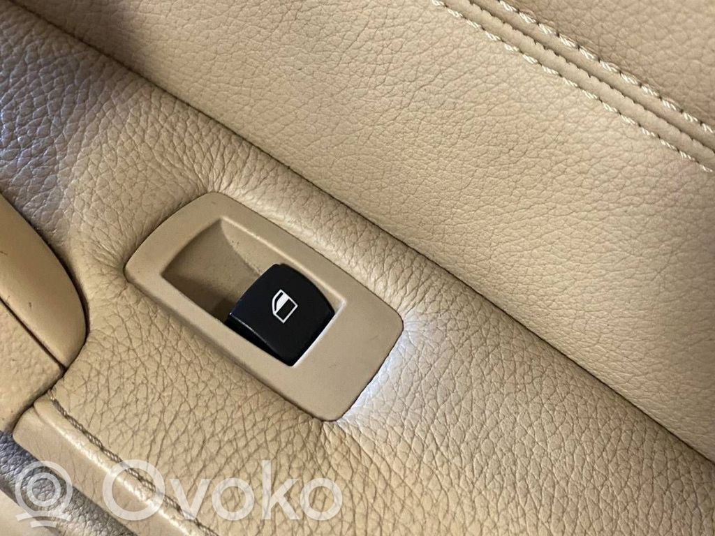 Salona daļu komplekts