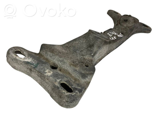 Кронштейн крепления трансмиссии