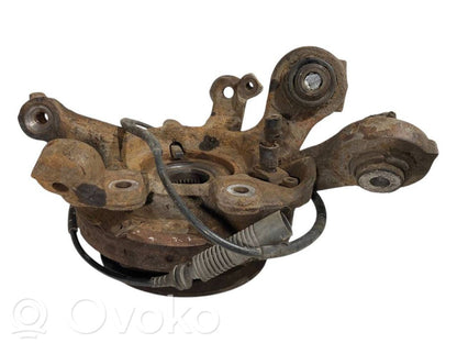 Aizmugurē riteņa rumbas vārpstas šarnīrs (stupica, capfa)