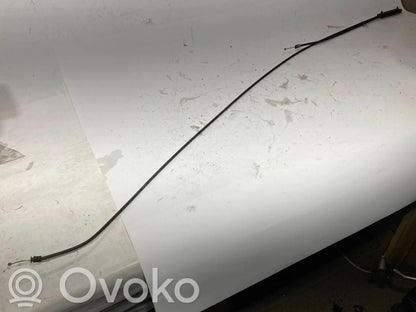 Dzinēja pārsega slēdzenes trosīte