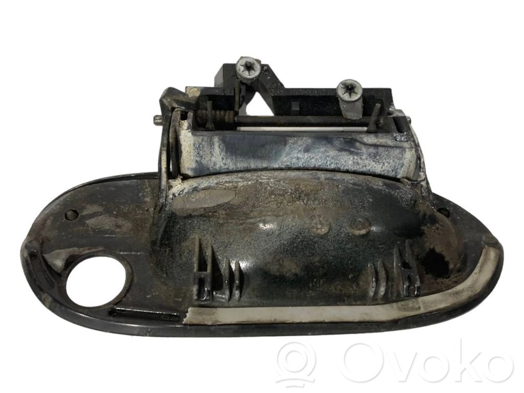 Внешняя ручка открывания