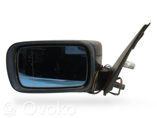 Mirror (electrically controlled)