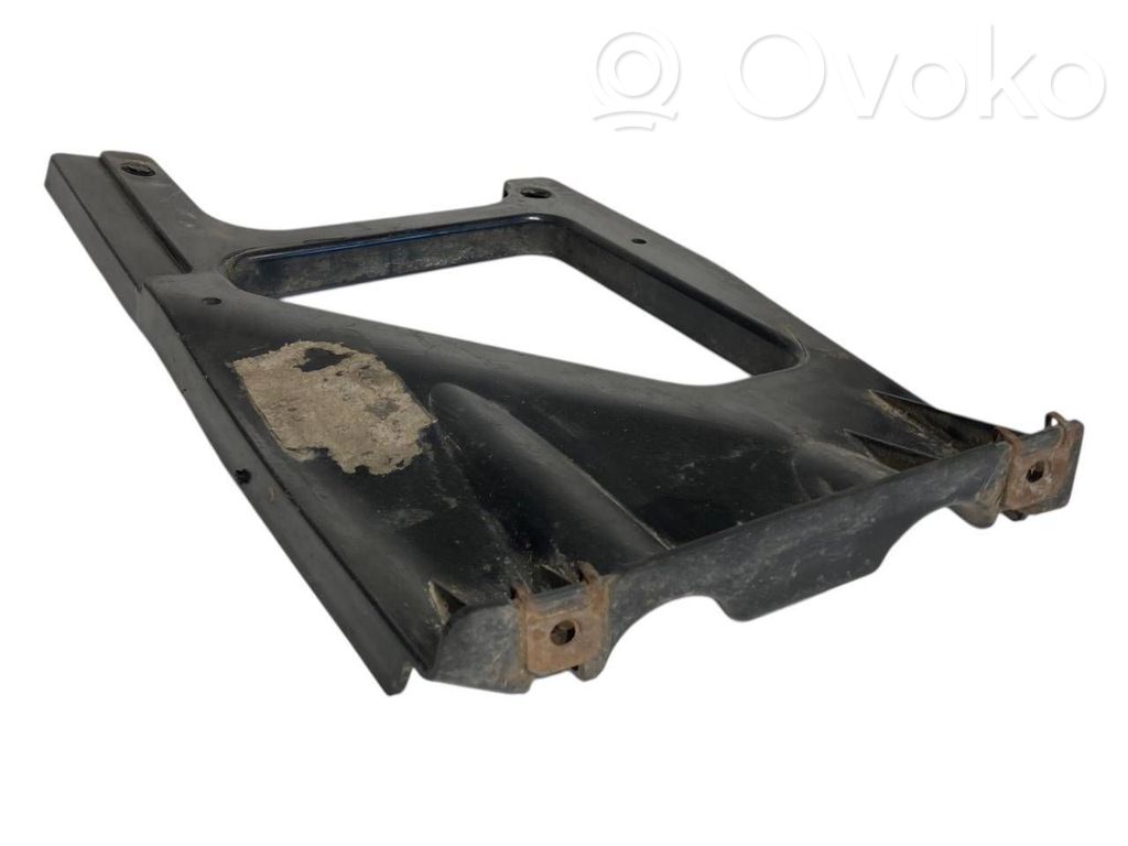 Aizmugurējā bufera montāžas kronšteins