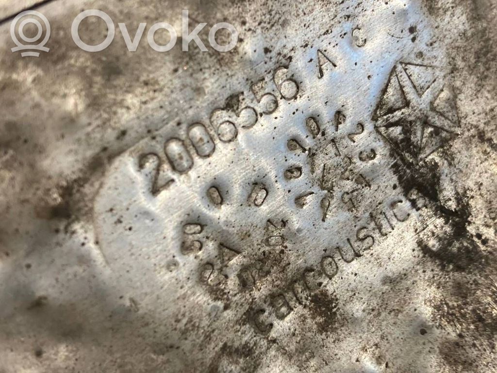 Dzinēja apakšas aizsargs