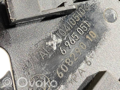 Cita veida bagāžnieka dekoratīvās apdares detaļa