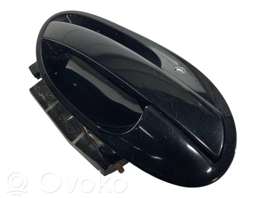 External opening handle