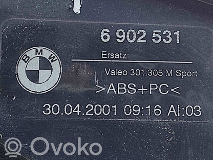 Задний фонарь в кузове