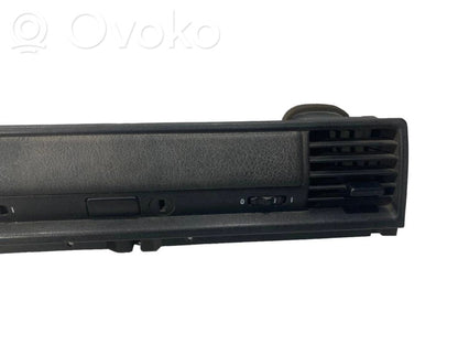 Centrālais gaisa ventilācijas režģis