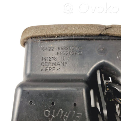 Centrālais gaisa ventilācijas režģis