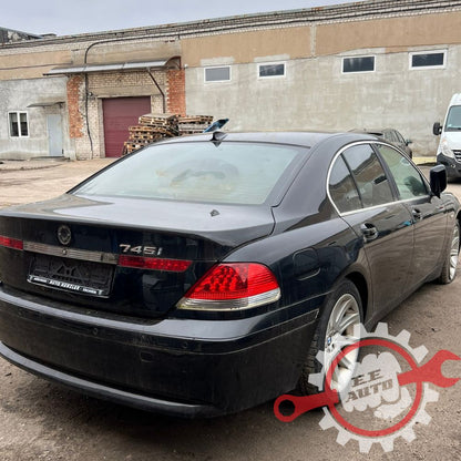 BMW E65 745 2002.G.
