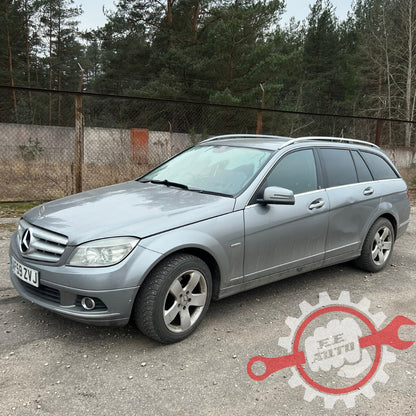 Mercedes Benz C200 2009.G.rezerves daļas