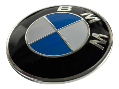 BMW priekšējā kapota un aizmugurējā bagāžnieka emblēma 74mm