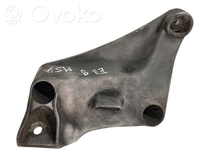 Dzinēja nostiprināšanas stiprinājums-kronšteins