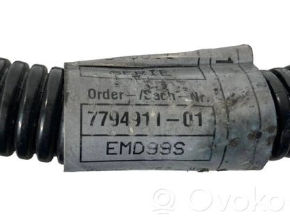 Положительный провод (аккумулятор)