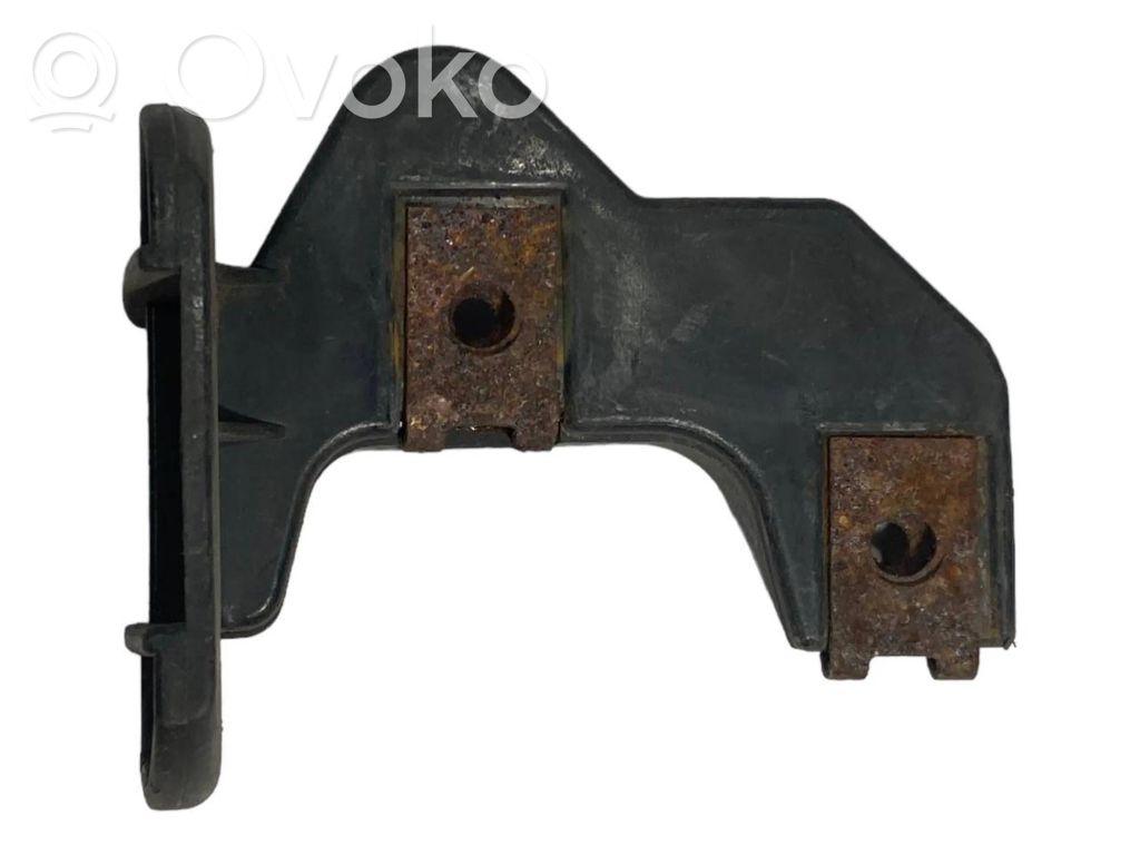Front bumper holder