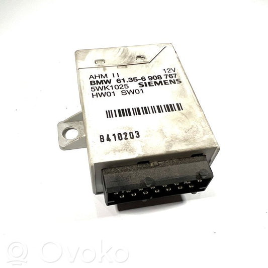 Trailer hitch control unit