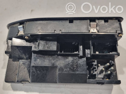 Power window switch