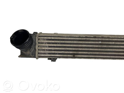Starpdzesētāja radiators