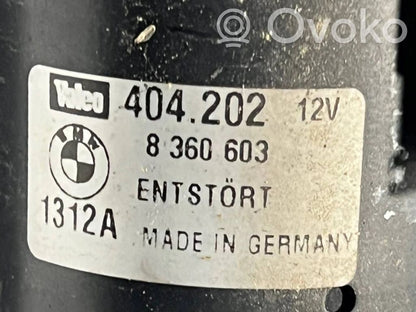 Stikla tīrītāja motoriņš