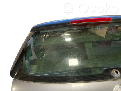 Aizmugurējais pārsegs (bagāžnieks)