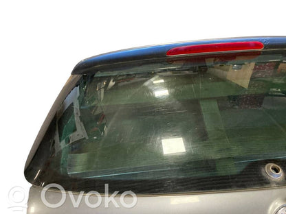 Aizmugurējais pārsegs (bagāžnieks)