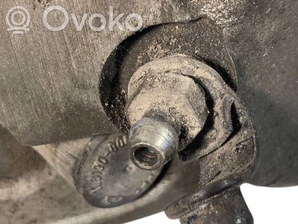 Передний суппорт