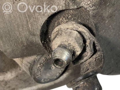 Передний суппорт