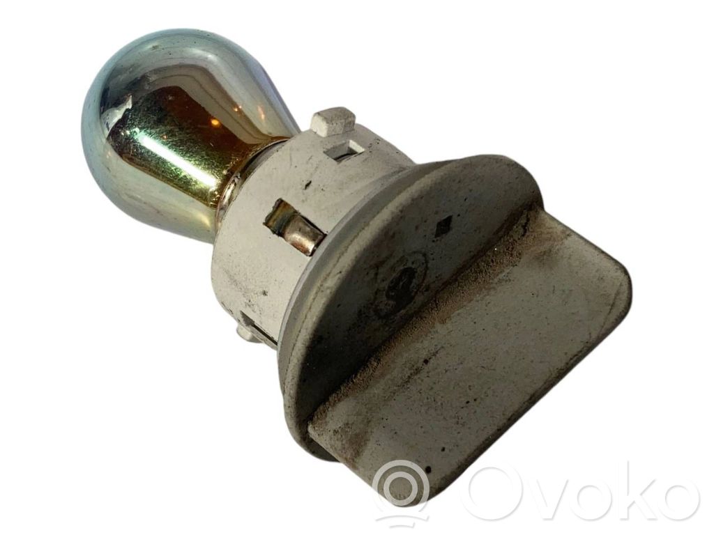 Priekšējā luktura spuldzīte