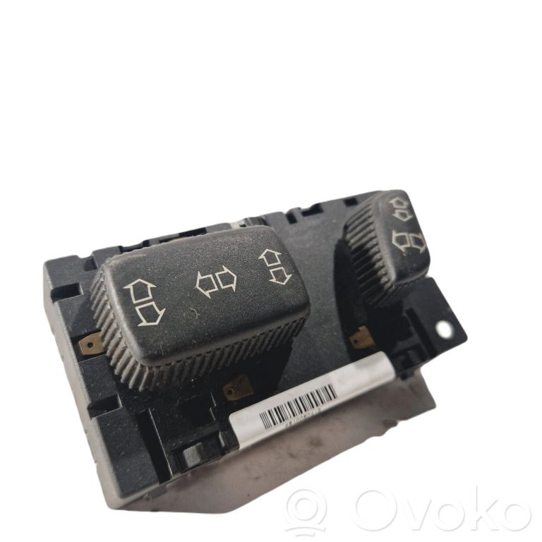 Seat adjustment switch(es)