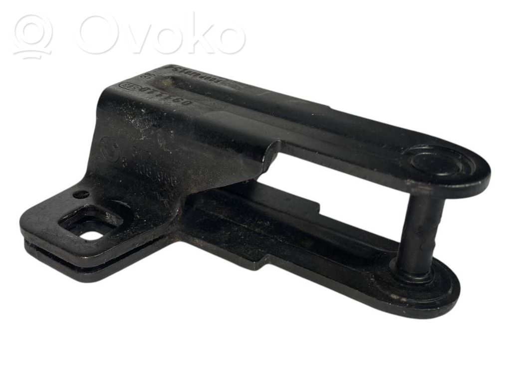 Bagāžnieka slēdzenes apakšējā daļa / cilpa