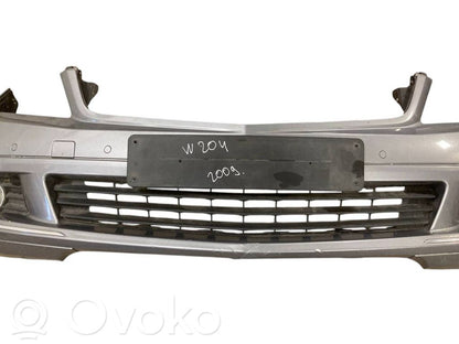 Передний бампер