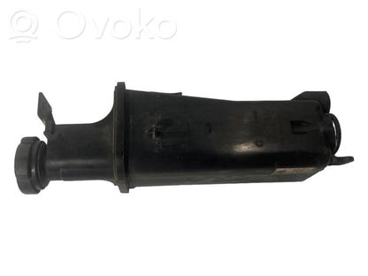 Dzesēšanas šķidruma izplešanās tvertne