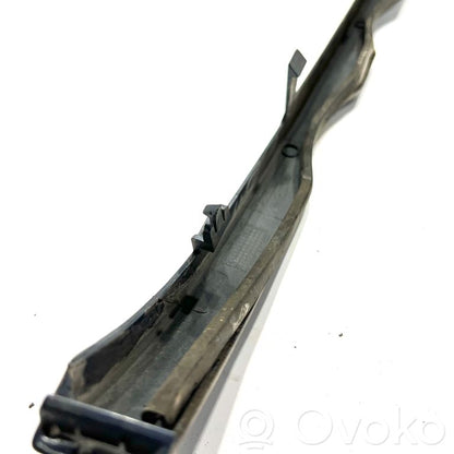 Headlight trim