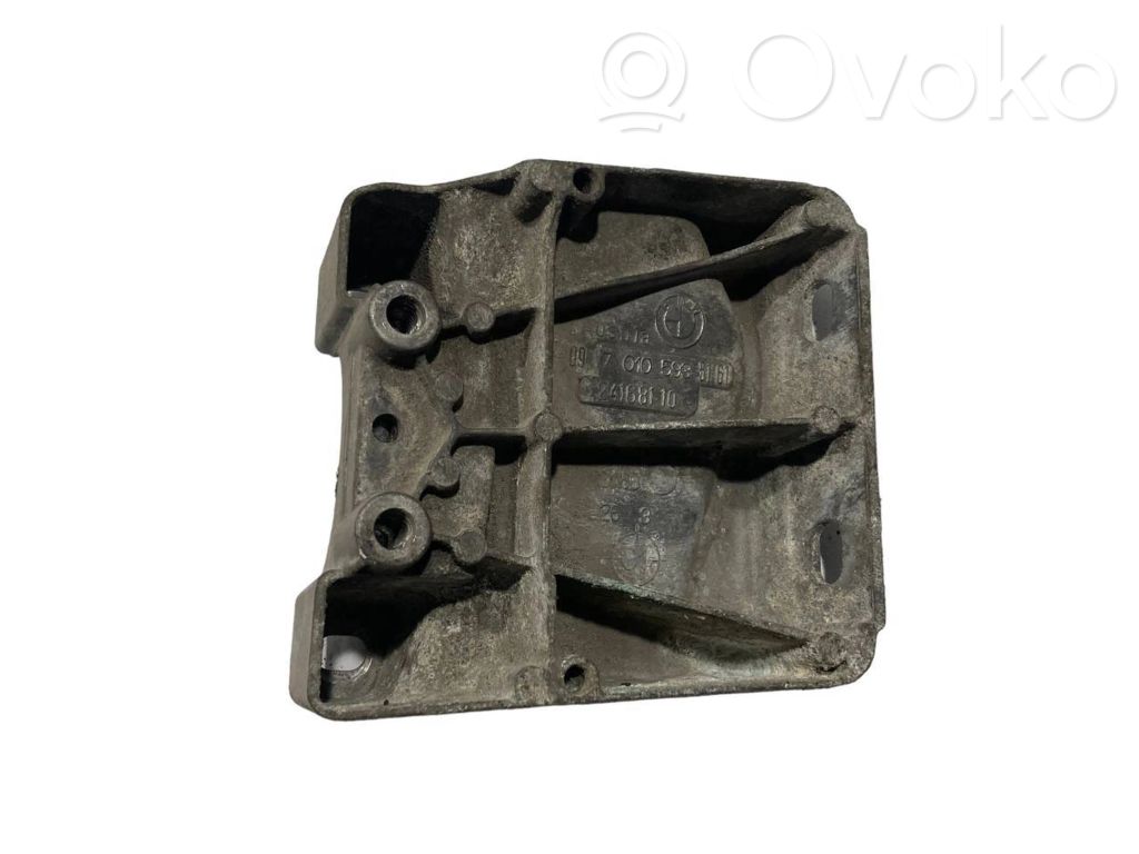 Dzinēja nostiprināšanas stiprinājums-kronšteins