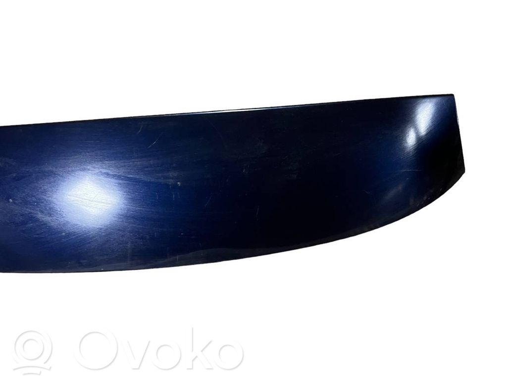 Spoilera aizmugurējais vāks