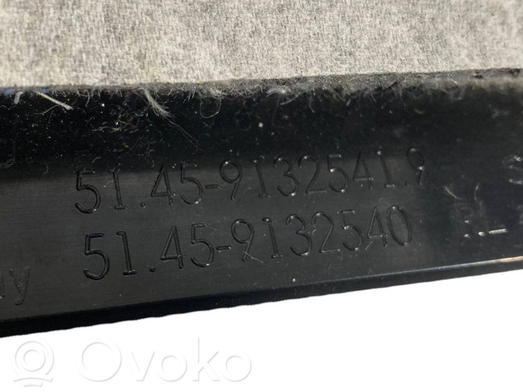 Paneļa dekoratīvās apdares vairogs (apakšējais)