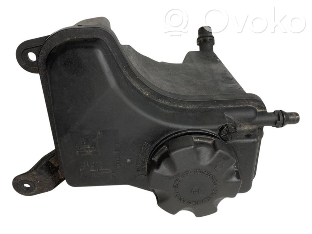 Coolant expansion tank