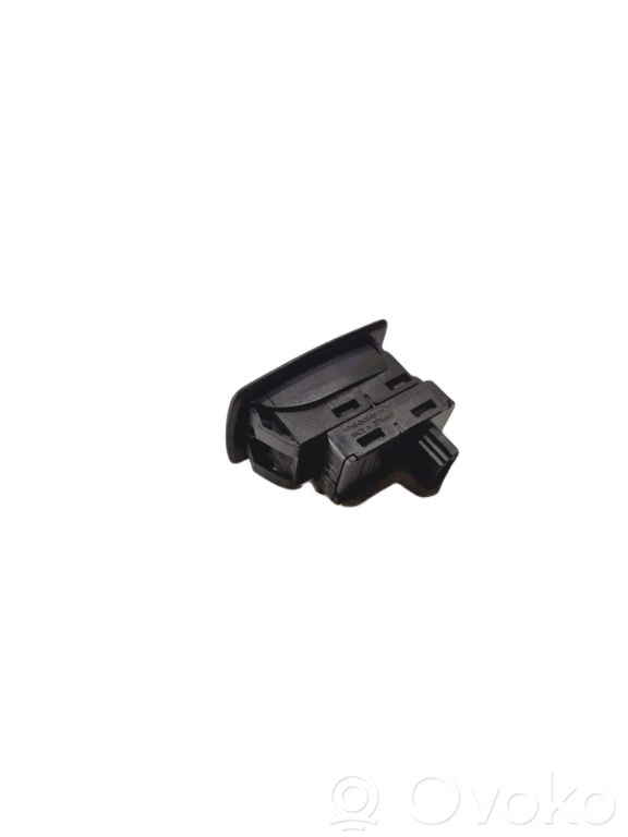 Window lift control switch(es)