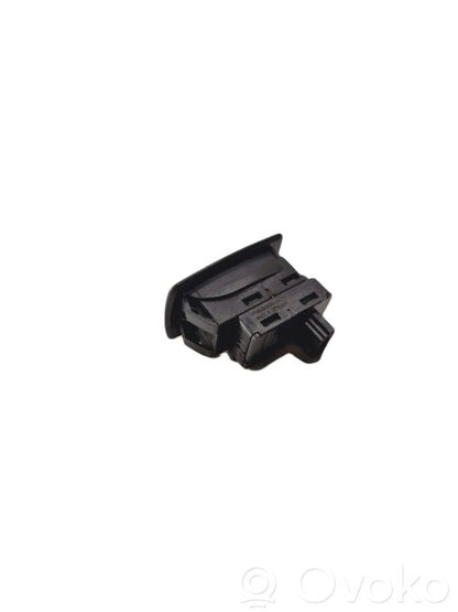 Window lift control switch(es)