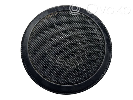 Skaļrunis (-i) priekšējās durvīs