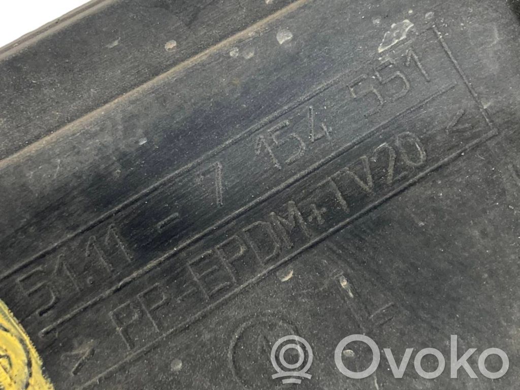 Apakšējais režģis (trīsdaļīgs)