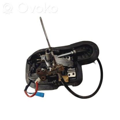 Switching mechanism (sliding mechanism)