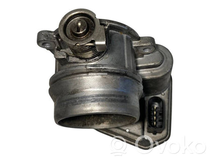 Дроссельный клапан