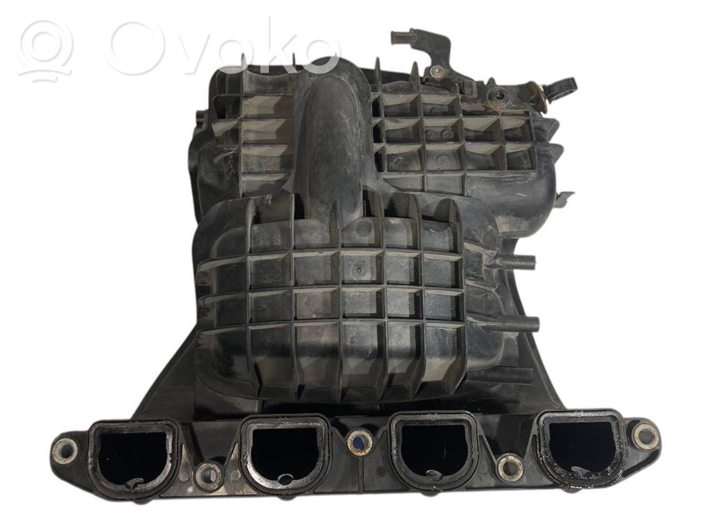 Впускной коллектор