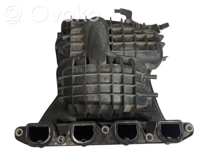 Впускной коллектор