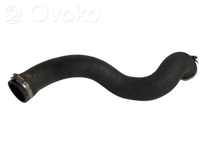 Interkūlera šļūtene (-es) / caurule (-es)