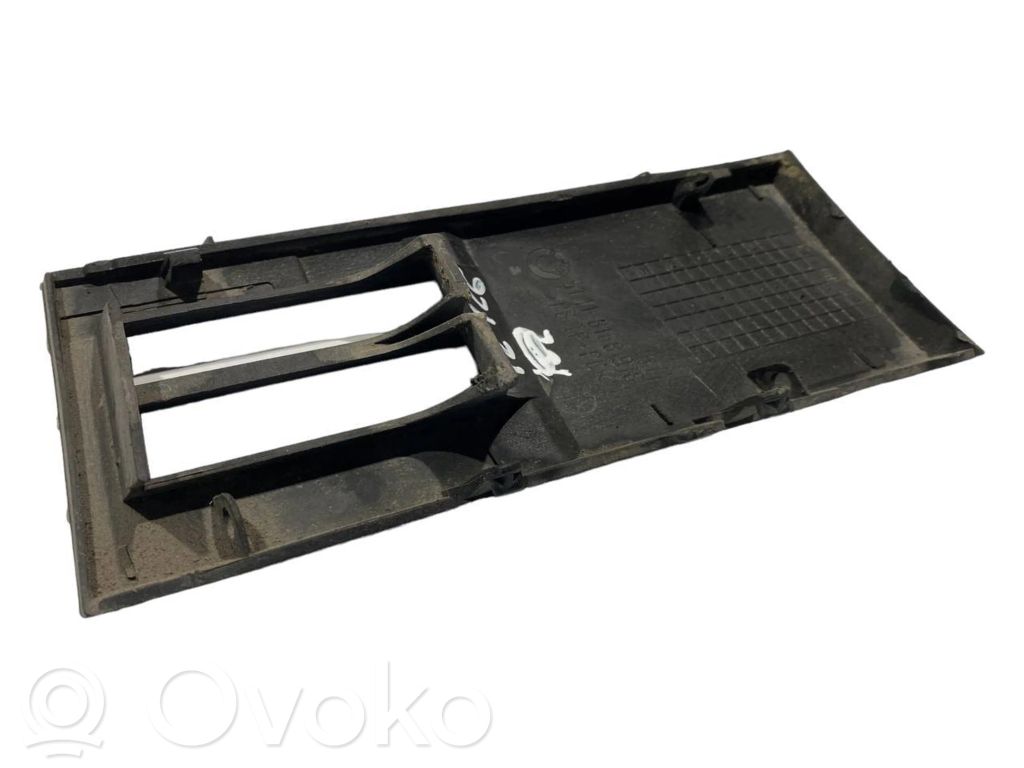 Нижняя решетка (трехсекционная)