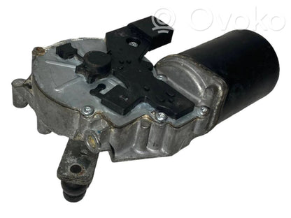 Stikla tīrītāja motoriņš